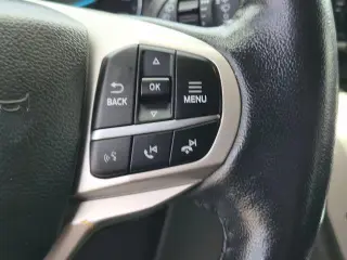 Ford Explorer 2023 AWD XLT 4dr SUV