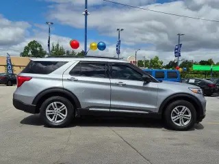 Ford Explorer 2023 AWD XLT 4dr SUV