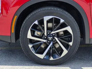 Mitsubishi Outlander 2024 SE 4dr SUV