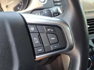 Land Rover Discovery Sport 2019 AWD SE 4dr SUV
