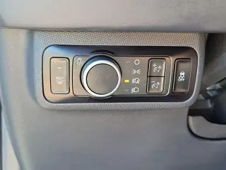 Ford Mustang Mach-E 2025 Select 4dr SUV