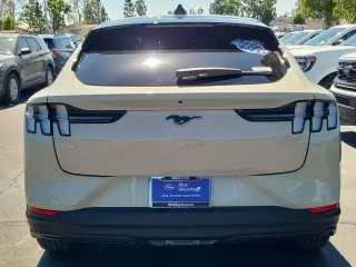 Ford Mustang Mach-E 2025 Select 4dr SUV