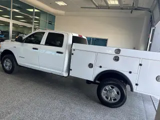 Ram 2500 2021 4x4 Tradesman 4dr Crew Cab 8 ft. LB Pickup