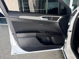 Ford Fusion 2020 SE 4dr Sedan