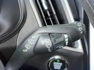 Ford Edge 2023 AWD SE 4dr Crossover