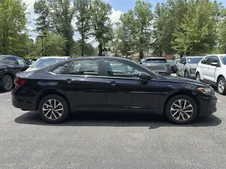 Volkswagen Jetta 2024 S 4dr Sedan 8A