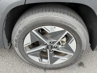 Hyundai TUCSON 2025 SEL 4dr SUV