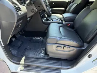 Nissan Armada 2024 4x2 SV 4dr SUV