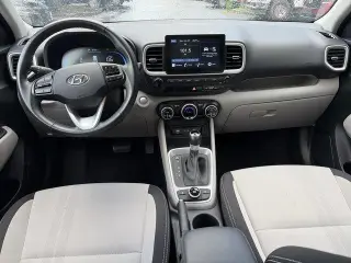 Hyundai VENUE 2026 SEL 4dr Crossover