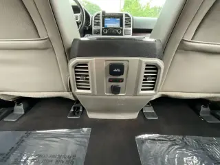 Ford F-150 2016 4x4 King Ranch 4dr SuperCrew 5.5 ft. SB