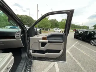 Ford F-150 2016 4x4 King Ranch 4dr SuperCrew 5.5 ft. SB