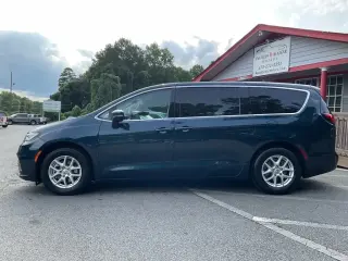 Chrysler Pacifica 2023 Touring L 4dr Mini-Van