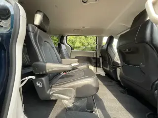 Chrysler Pacifica 2023 Touring L 4dr Mini-Van
