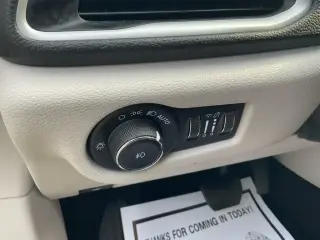 Chrysler Pacifica 2023 Touring L 4dr Mini-Van