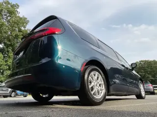 Chrysler Pacifica 2023 Touring L 4dr Mini-Van
