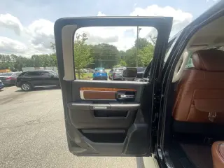 Ram 2500 2013 4x4 Laramie Longhorn 4dr Crew Cab 6.3 ft. SB Pickup