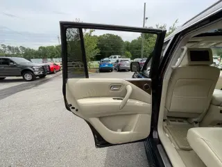 INFINITI QX80 2016 AWD 4dr SUV