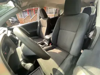 Toyota RAV4 2017 LE 4dr SUV
