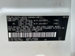 Toyota RAV4 2017 LE 4dr SUV