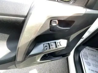 Toyota RAV4 2017 LE 4dr SUV
