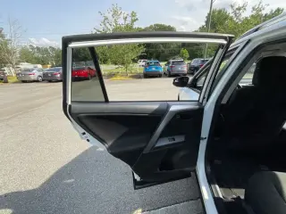 Toyota RAV4 2017 LE 4dr SUV
