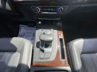 Audi Q5 2019 AWD quattro Premium 45 TFSI 4dr SUV
