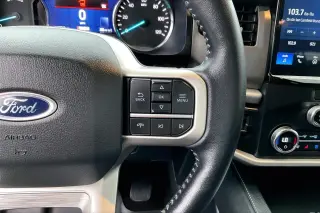 Ford Expedition 2022 4x2 XLT 4dr SUV