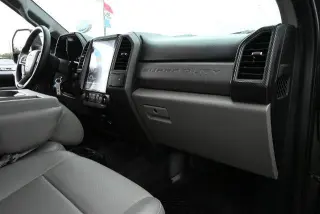 Ford F-250 Super Duty 2019 4x4 King Ranch 4dr Crew Cab 8 ft. LB Pickup
