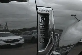 Ford F-250 Super Duty 2019 4x4 King Ranch 4dr Crew Cab 8 ft. LB Pickup
