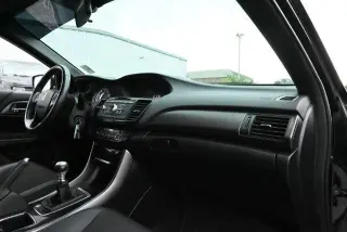 Honda Accord 2017 Sport 4dr Sedan 6M