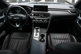 Genesis G70 2023 2.0T 4dr Sedan