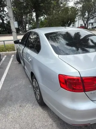 Volkswagen Jetta 2014 S 4dr Sedan 6A