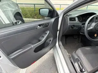Volkswagen Jetta 2014 S 4dr Sedan 6A
