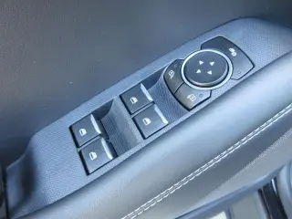 Ford Mustang Mach-E 2023 Select 4dr SUV