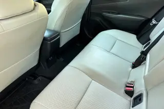Toyota Prius 2023 XLE 4dr Hatchback