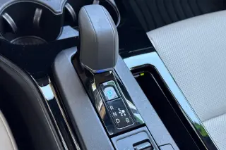 Toyota Prius 2023 XLE 4dr Hatchback