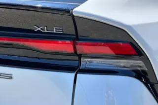 Toyota Prius 2023 XLE 4dr Hatchback