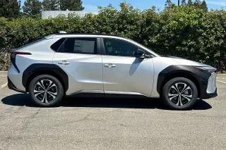 Toyota bZ4X 2024 AWD XLE 4dr Crossover
