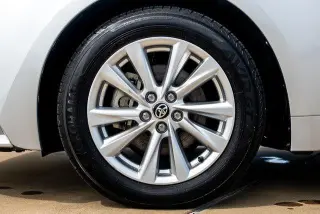Toyota Corolla Hybrid 2023 LE 4dr Sedan