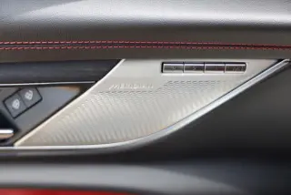 Jaguar XF 2024 AWD P300 R-Dynamic SE 4dr Sedan