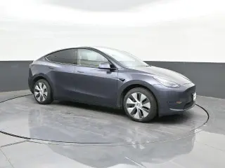 Tesla Model Y 2023 AWD 4dr Crossover