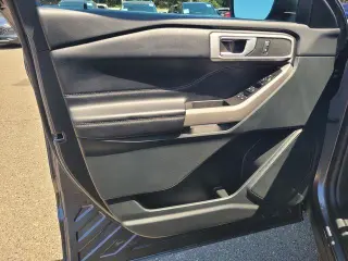 Ford Explorer 2023 XLT 4dr SUV