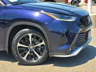 Toyota Highlander 2022 AWD XSE 4dr SUV