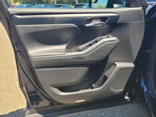 Toyota Highlander 2022 AWD XSE 4dr SUV