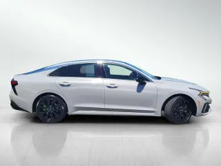 Kia K5 2025 GT 4dr Sedan