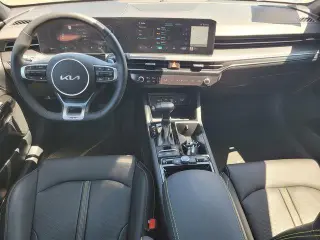 Kia K5 2025 GT 4dr Sedan