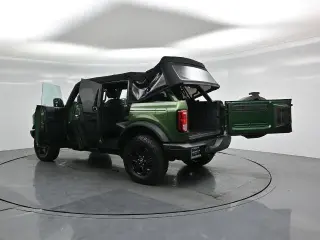 Ford Bronco 2024 4x4 Black Diamond 4dr SUV