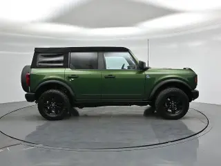 Ford Bronco 2024 4x4 Black Diamond 4dr SUV