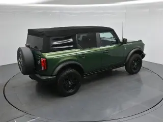 Ford Bronco 2024 4x4 Black Diamond 4dr SUV