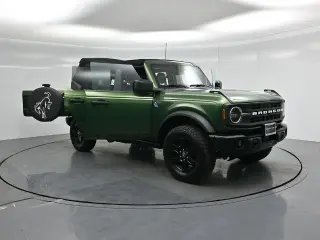 Ford Bronco 2024 4x4 Black Diamond 4dr SUV